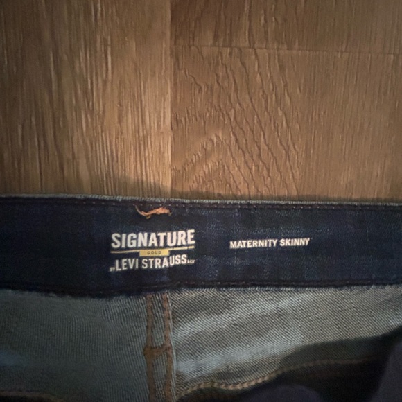 Maternity Levi jeans - Picture 4 of 4